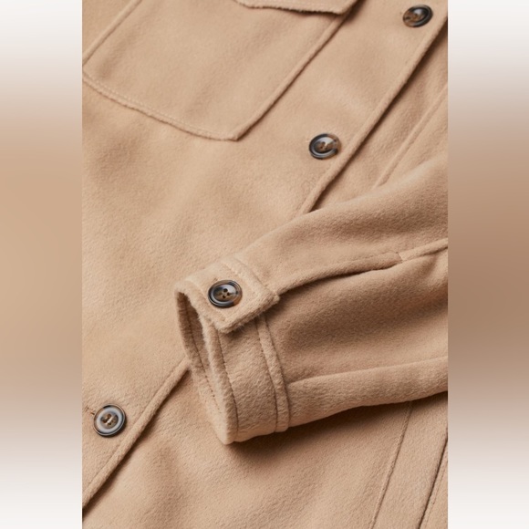NWOT H&M Beige Oversized Shirt Jacket - Picture 2 of 7